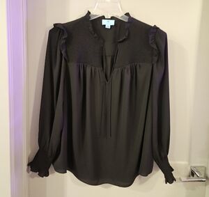CeCe Black Ruffled Blouse